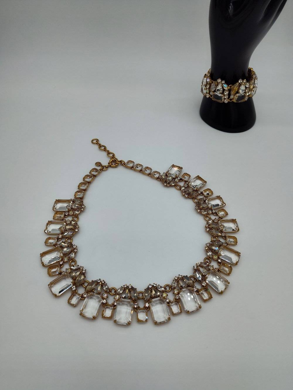 J CREW Crystal Statement Necklace Bracelet Set Gold Rhinestone Collar EUC - Picture 6 of 15